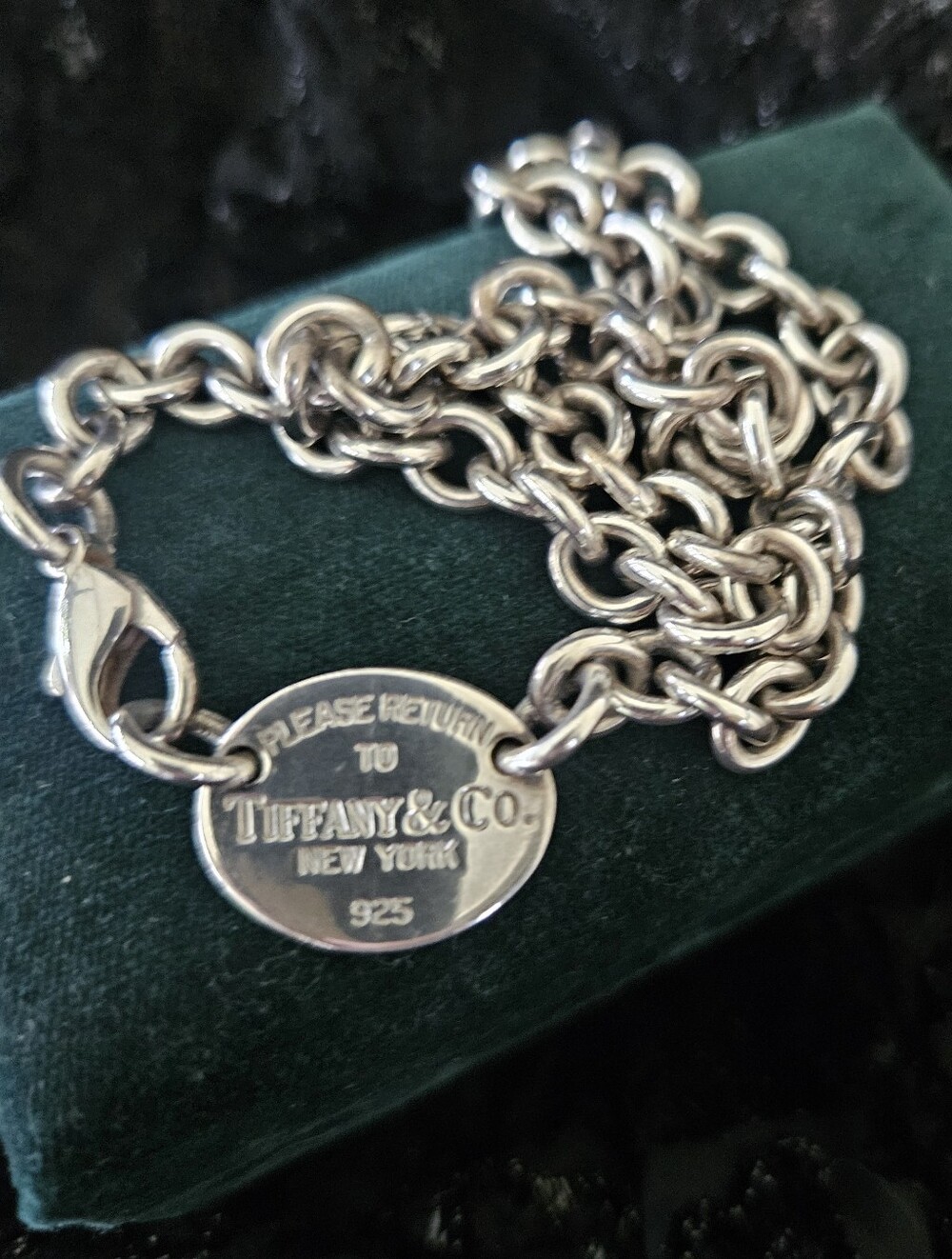 TIFFANY & CO. NECKLACE, VINTAGE Tiffany NECKLACE. 925 Sterling Silver Authentic - Picture 2 of 4